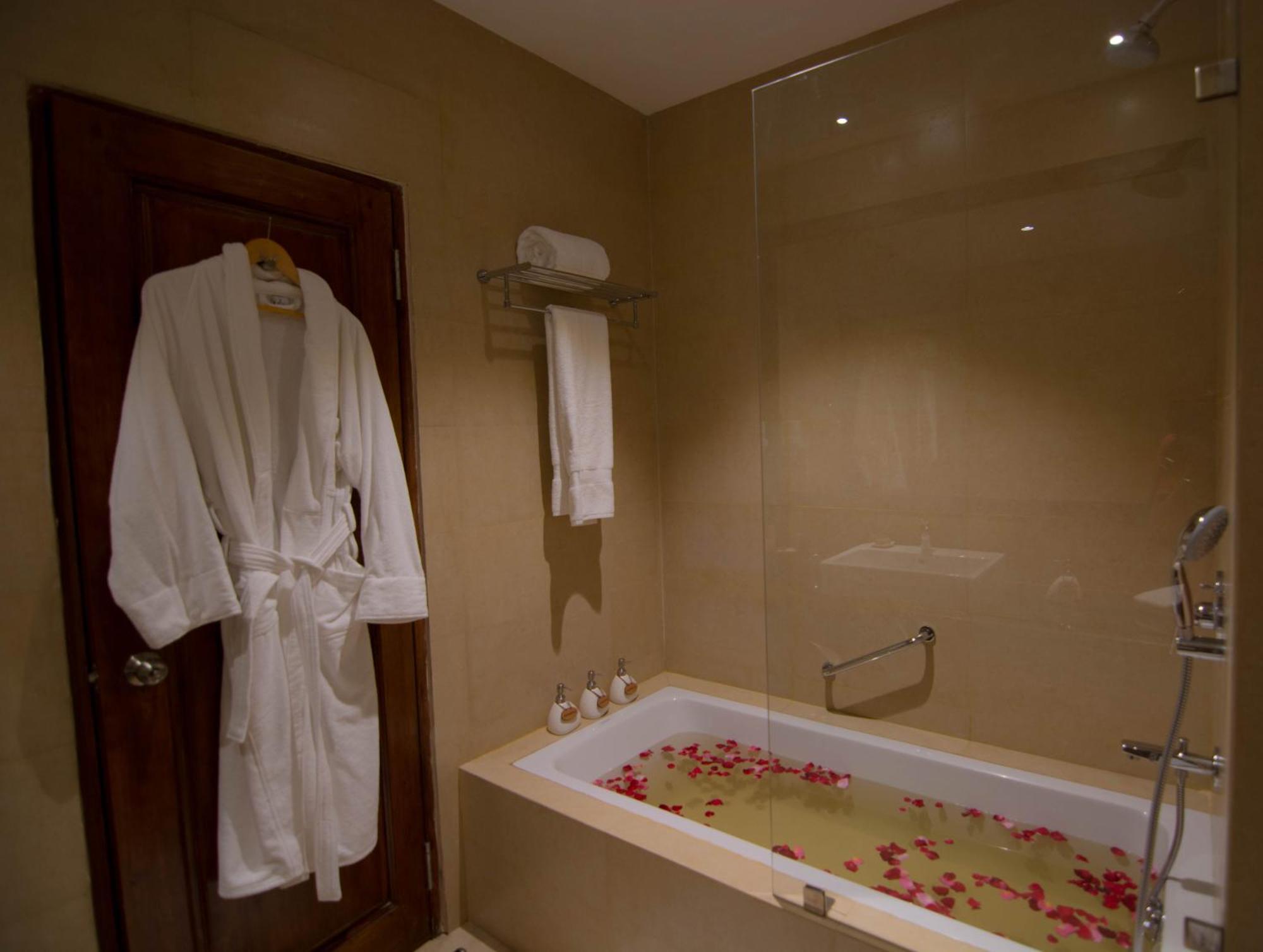 Norkhil Boutique Hotel & Spa Thimphu Exterior photo